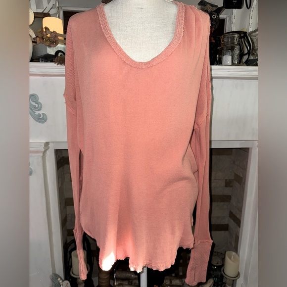 🧡We the Free Colby long sleeve coral oversized top🧡 - Picture 1 of 8